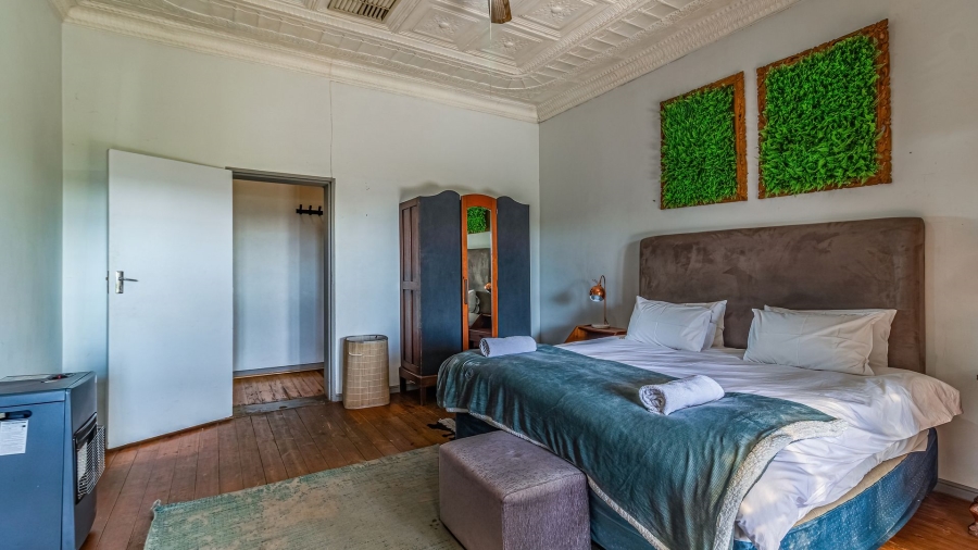 6 Bedroom Property for Sale in Kensington Gauteng