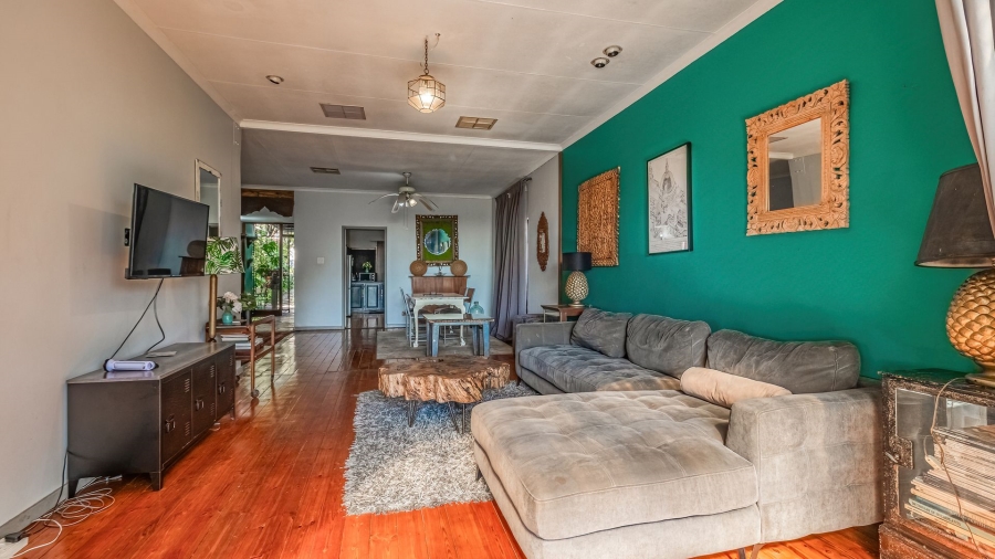 6 Bedroom Property for Sale in Kensington Gauteng