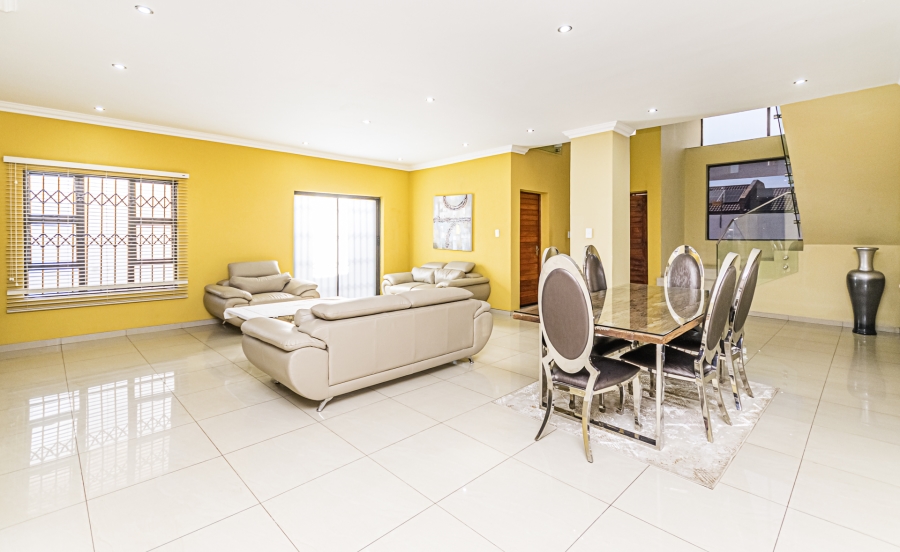 3 Bedroom Property for Sale in Kagiso Gauteng