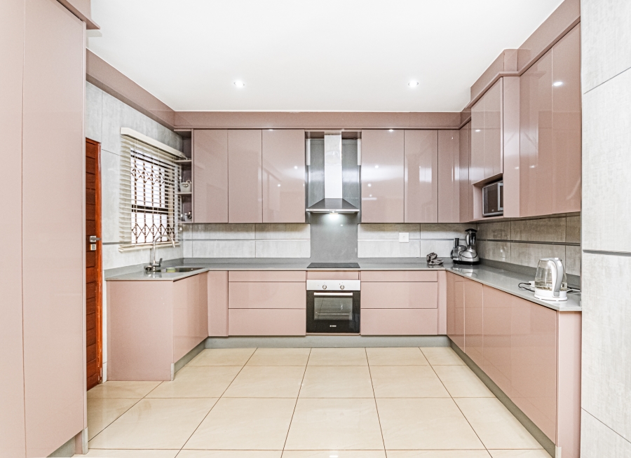 3 Bedroom Property for Sale in Kagiso Gauteng