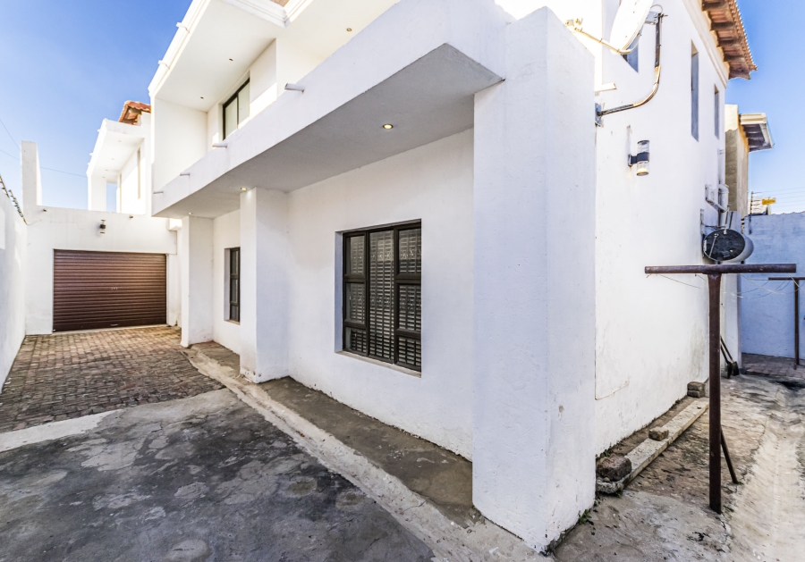 3 Bedroom Property for Sale in Kagiso Gauteng