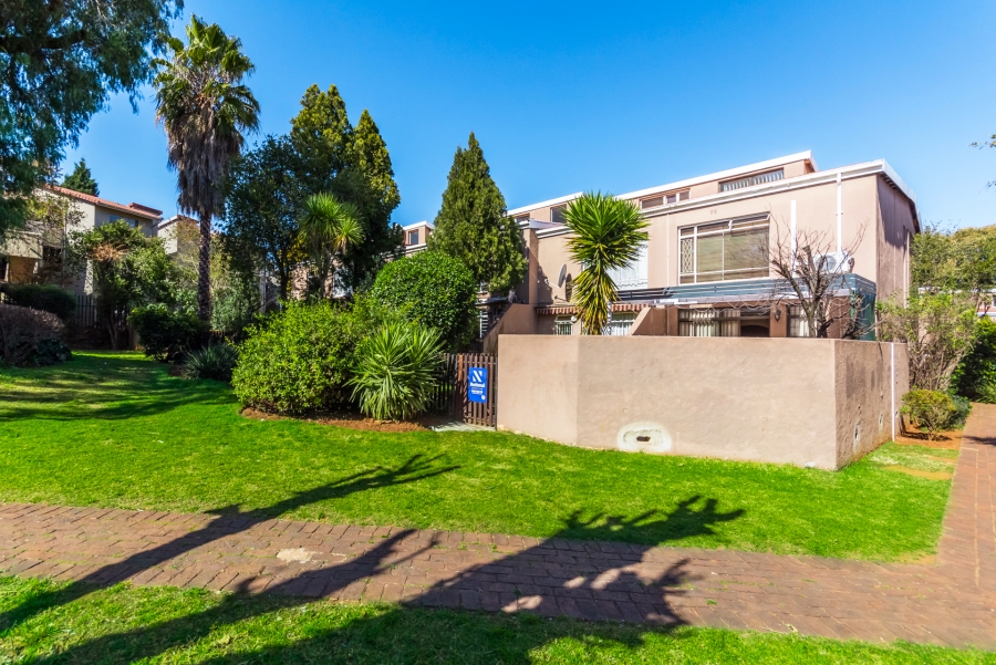 3 Bedroom Property for Sale in Florida Gauteng