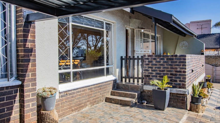 3 Bedroom Property for Sale in Ridgeway Gauteng