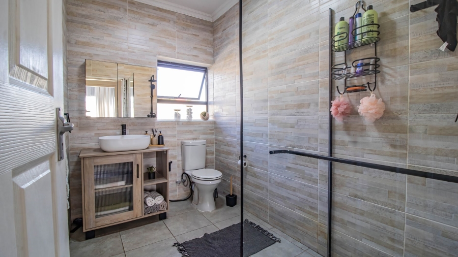 3 Bedroom Property for Sale in Ridgeway Gauteng