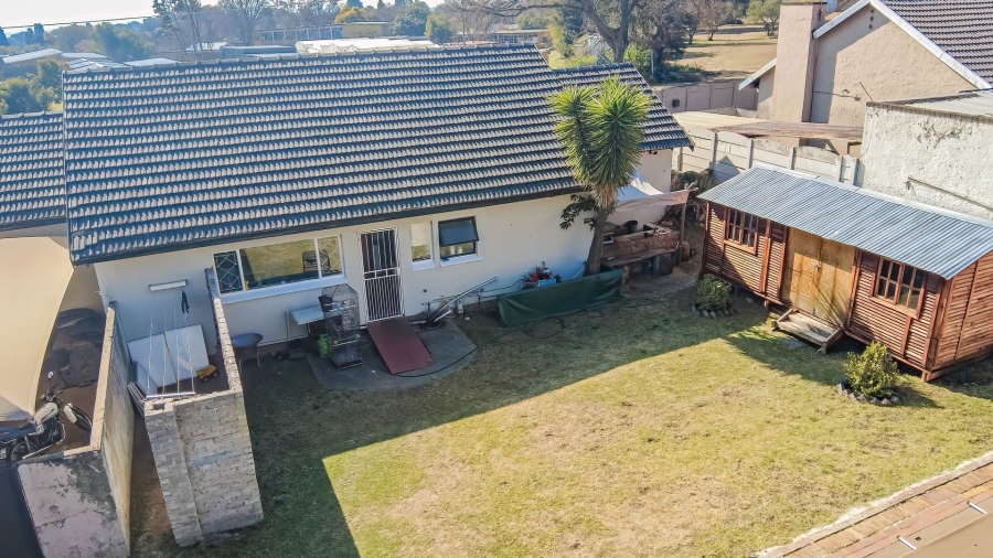 3 Bedroom Property for Sale in Ridgeway Gauteng