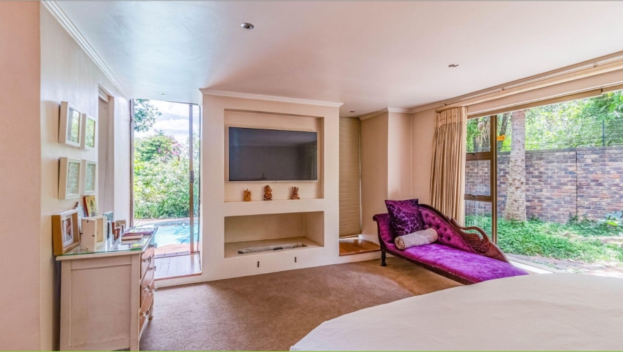 6 Bedroom Property for Sale in Morningside Gauteng