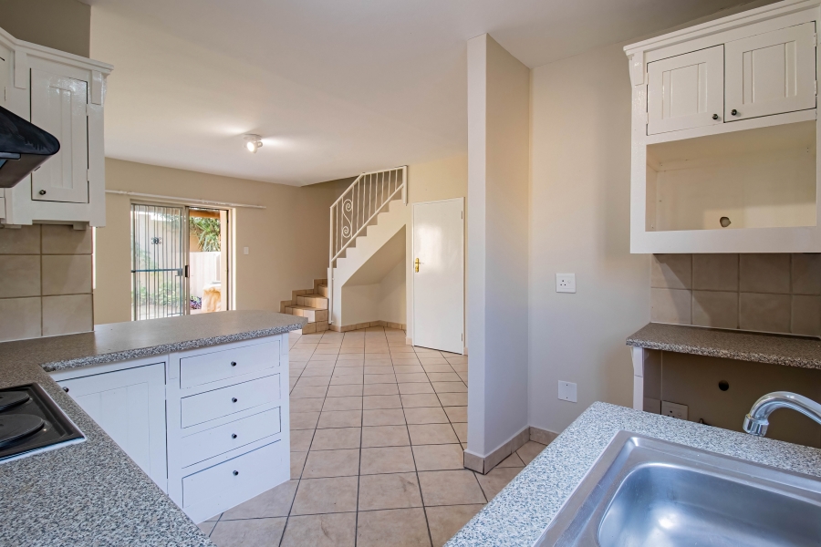 2 Bedroom Property for Sale in Noordhang Gauteng