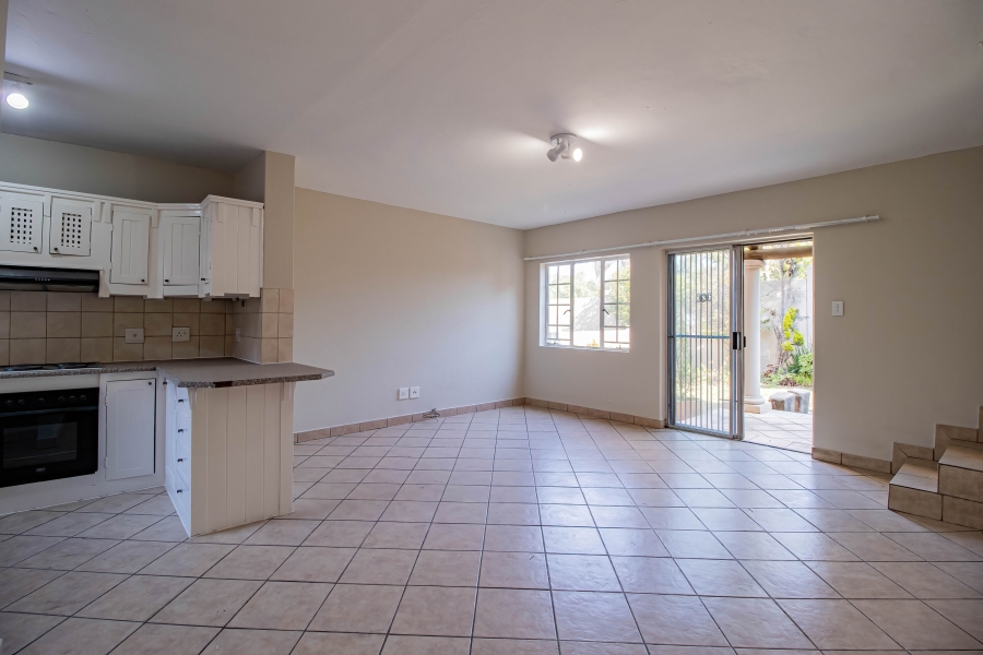 2 Bedroom Property for Sale in Noordhang Gauteng