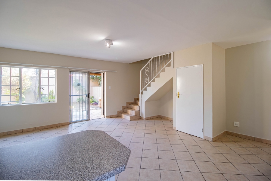 2 Bedroom Property for Sale in Noordhang Gauteng