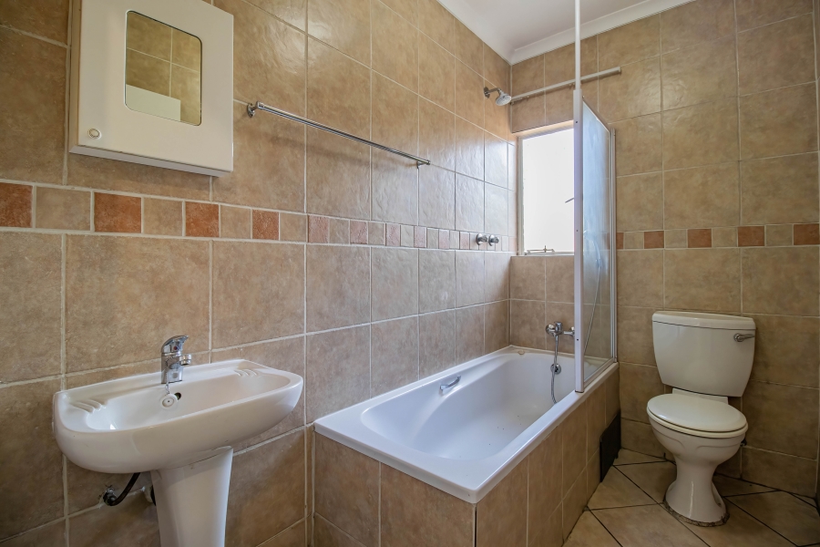 2 Bedroom Property for Sale in Noordhang Gauteng