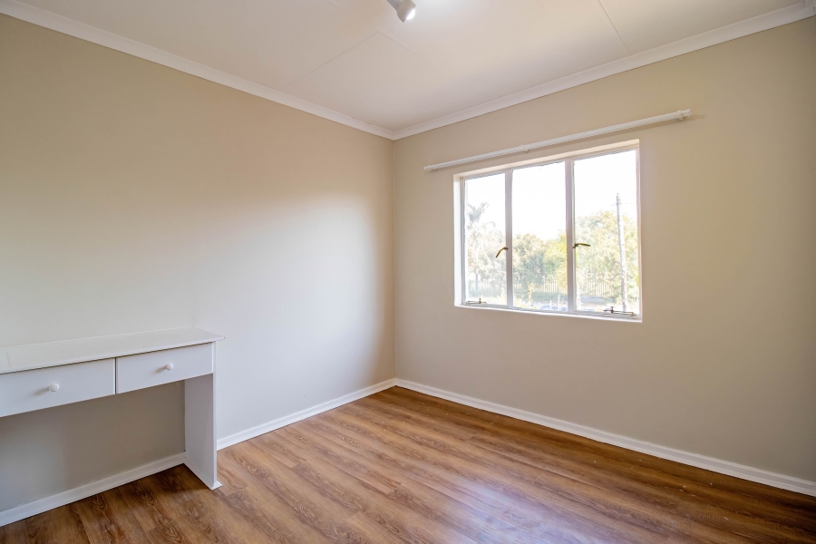 2 Bedroom Property for Sale in Noordhang Gauteng