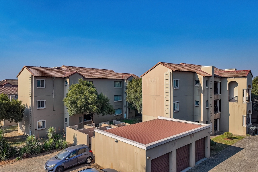 2 Bedroom Property for Sale in Noordhang Gauteng