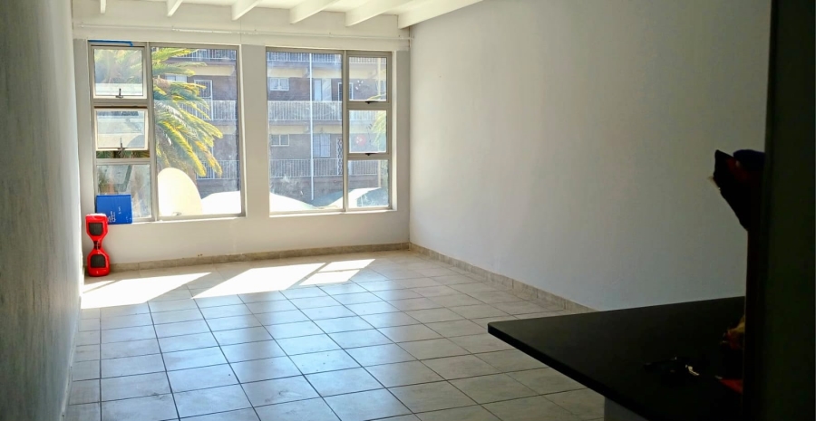 1 Bedroom Property for Sale in Waverley Gauteng