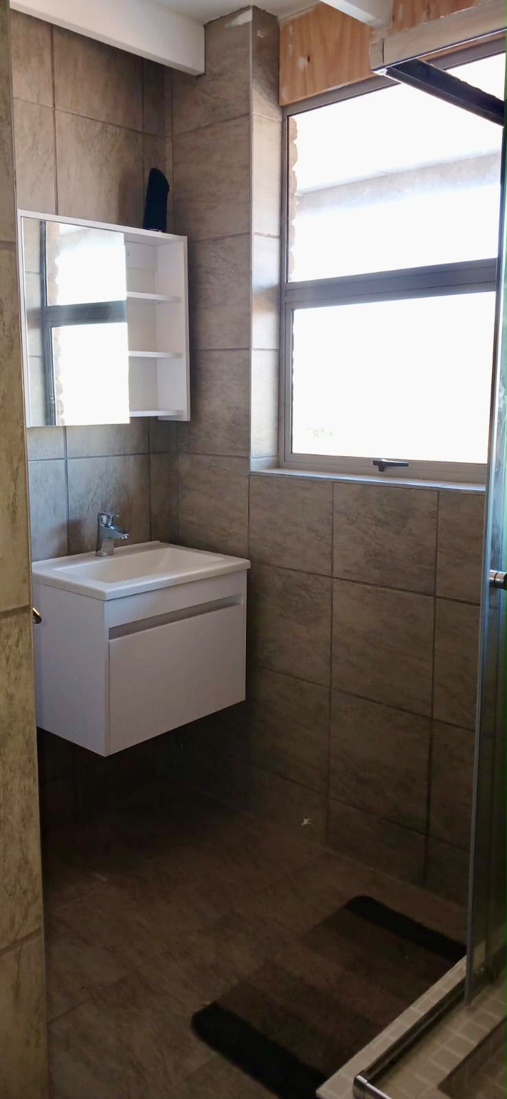 1 Bedroom Property for Sale in Waverley Gauteng