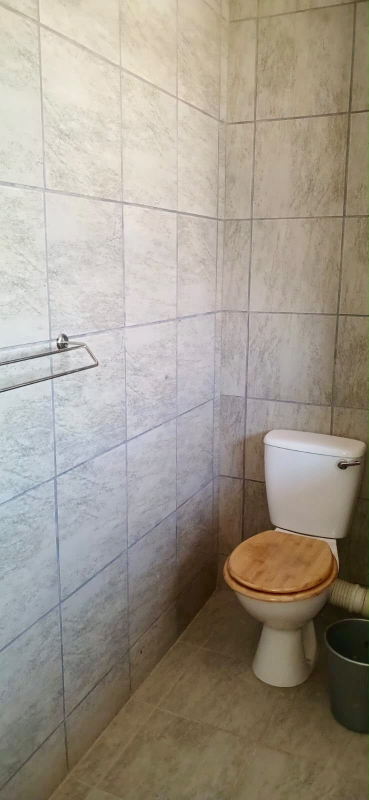 1 Bedroom Property for Sale in Waverley Gauteng