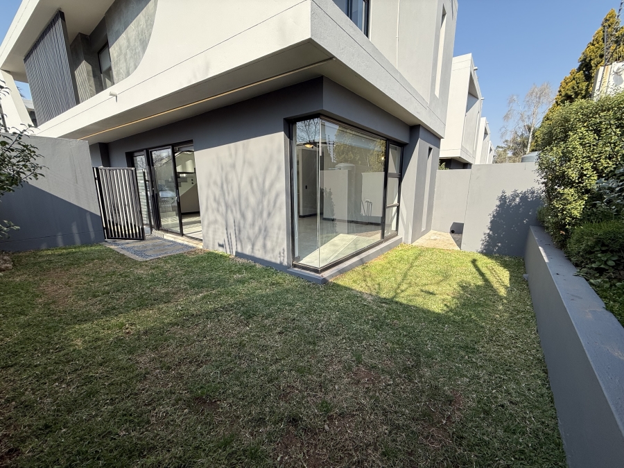 To Let 3 Bedroom Property for Rent in Bryanston Gauteng