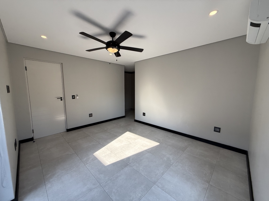 To Let 3 Bedroom Property for Rent in Bryanston Gauteng