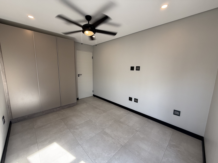 To Let 3 Bedroom Property for Rent in Bryanston Gauteng