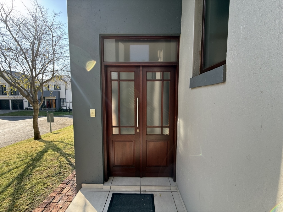 To Let 3 Bedroom Property for Rent in Heritage Hill Gauteng