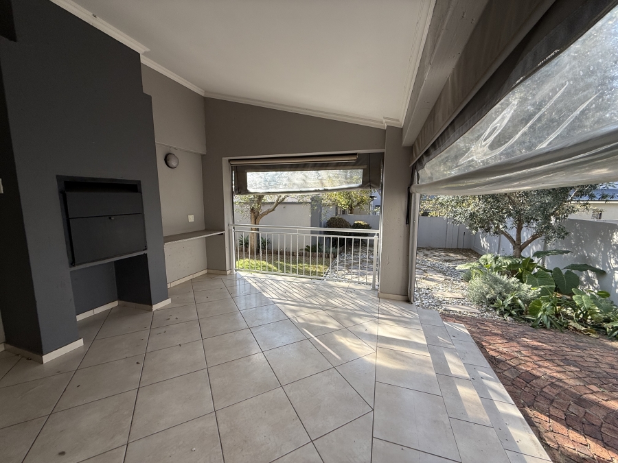 To Let 3 Bedroom Property for Rent in Heritage Hill Gauteng