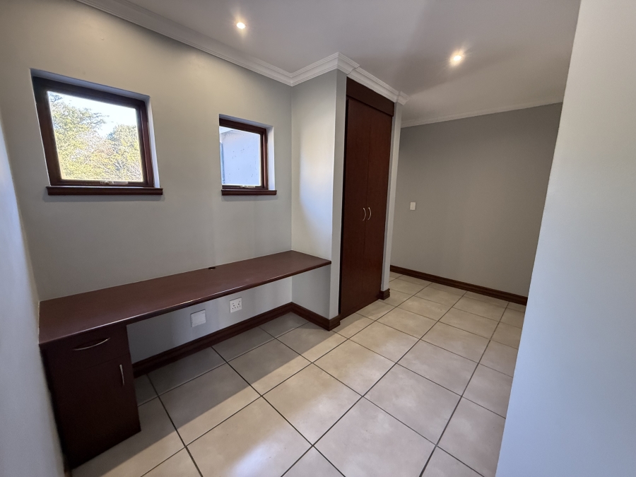 To Let 3 Bedroom Property for Rent in Heritage Hill Gauteng