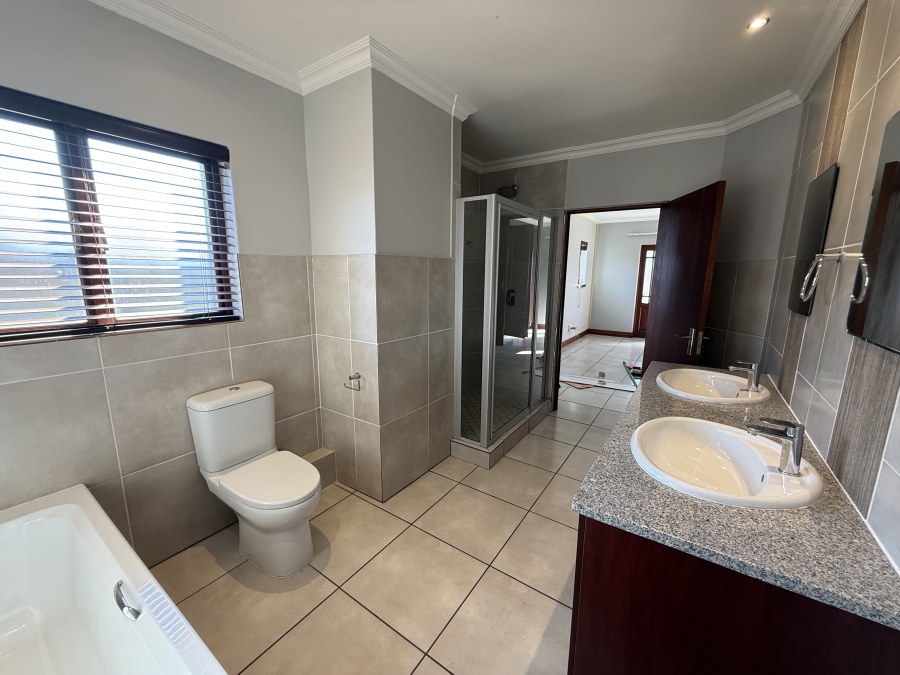 To Let 3 Bedroom Property for Rent in Heritage Hill Gauteng