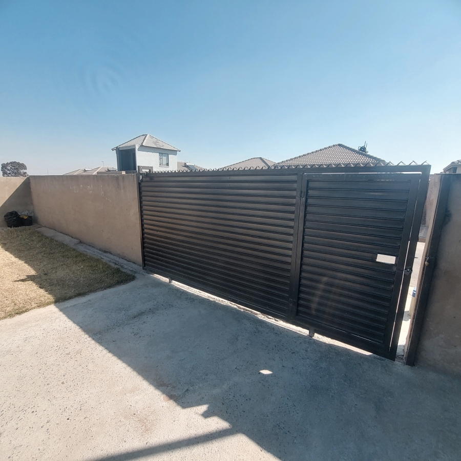 3 Bedroom Property for Sale in Salfin Gauteng