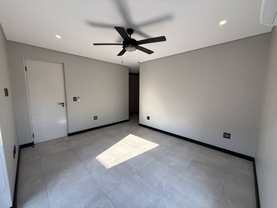 To Let 3 Bedroom Property for Rent in Bryanston Gauteng