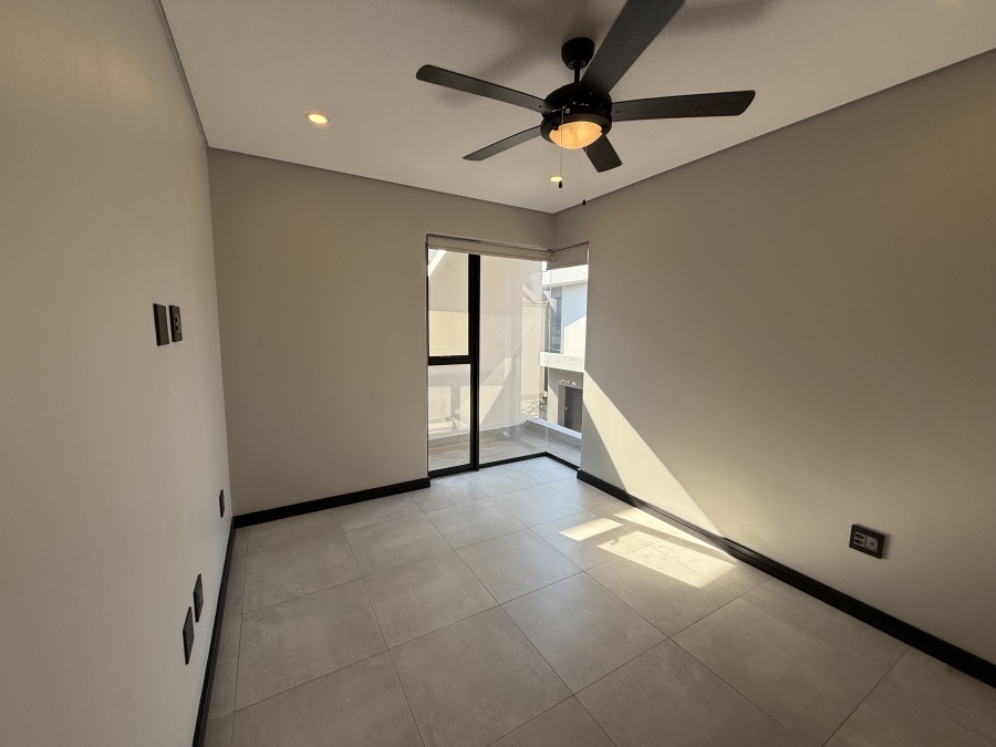To Let 3 Bedroom Property for Rent in Bryanston Gauteng