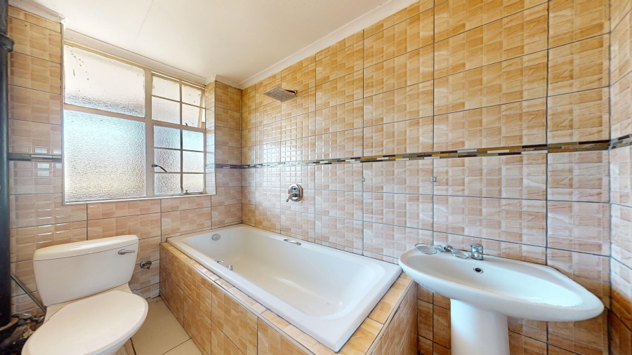 2 Bedroom Property for Sale in Benoni Central Gauteng