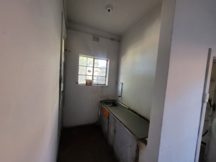 8 Bedroom Property for Sale in Bertrams Gauteng