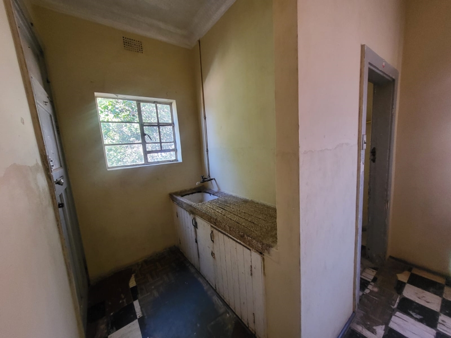 8 Bedroom Property for Sale in Bertrams Gauteng