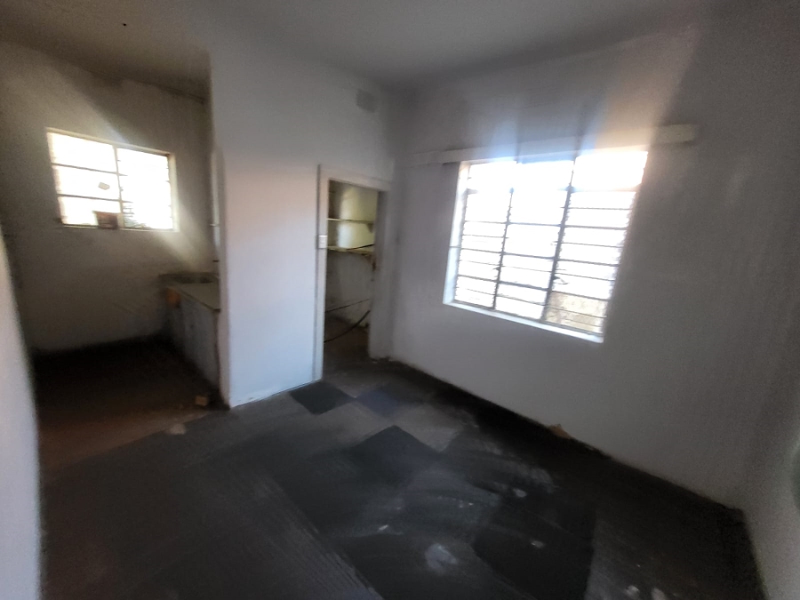 8 Bedroom Property for Sale in Bertrams Gauteng