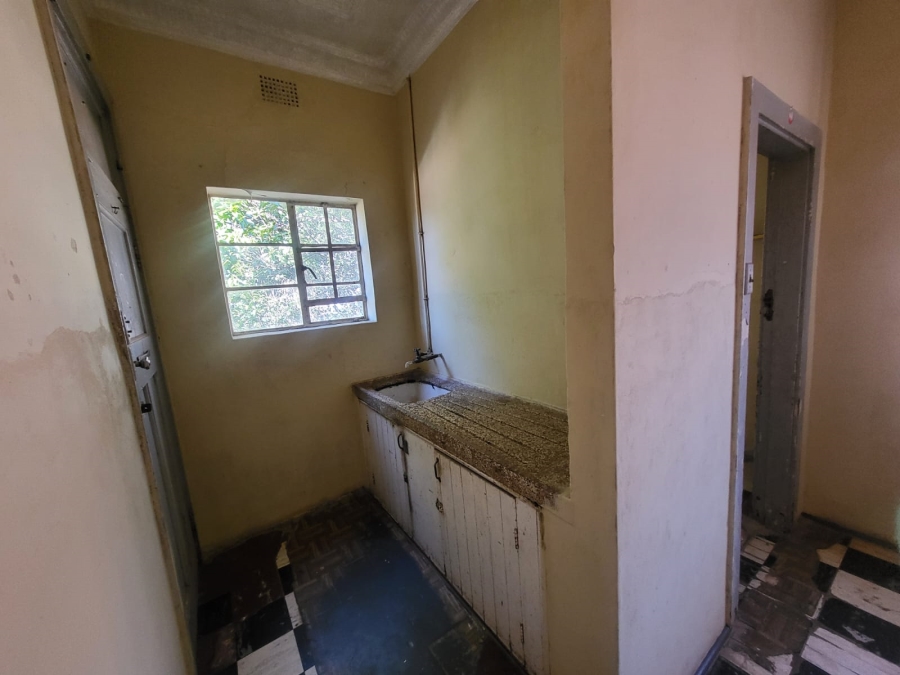 8 Bedroom Property for Sale in Bertrams Gauteng