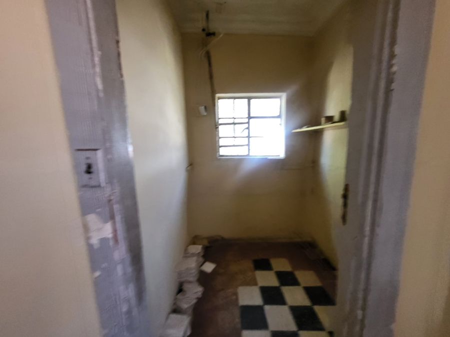 8 Bedroom Property for Sale in Bertrams Gauteng