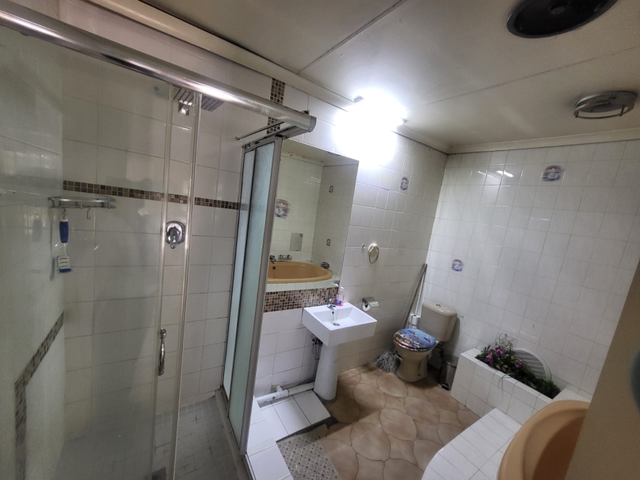 3 Bedroom Property for Sale in Regents Park Gauteng