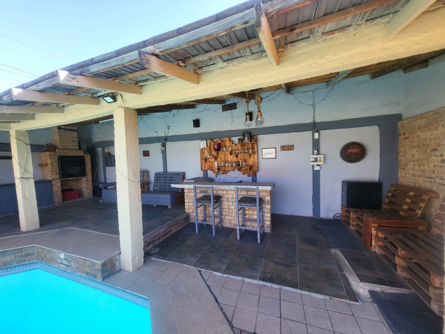 3 Bedroom Property for Sale in Roseacre Gauteng