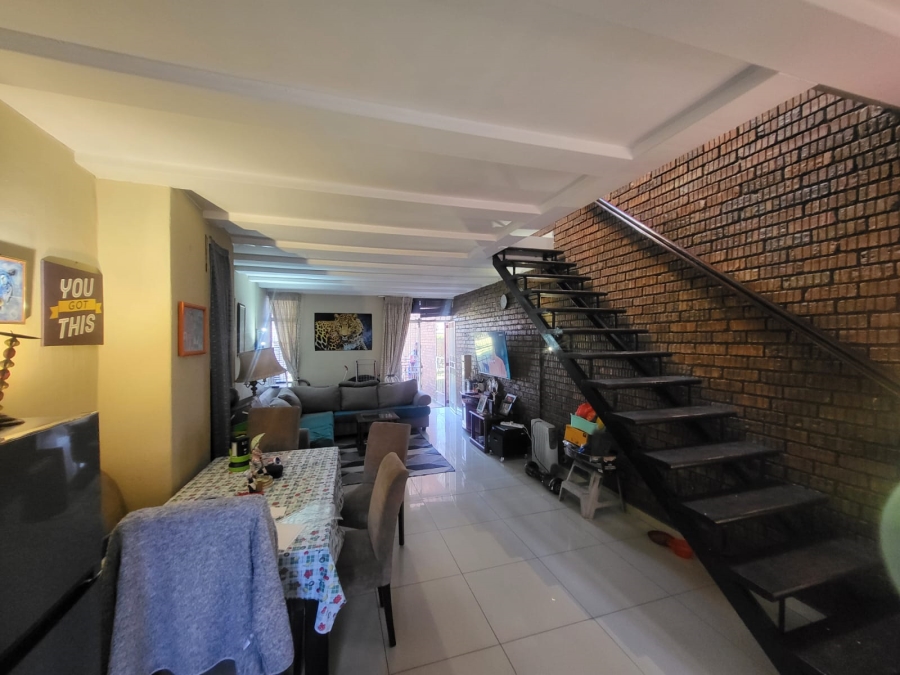 2 Bedroom Property for Sale in The Hill Gauteng