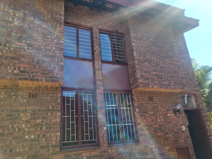 2 Bedroom Property for Sale in The Hill Gauteng