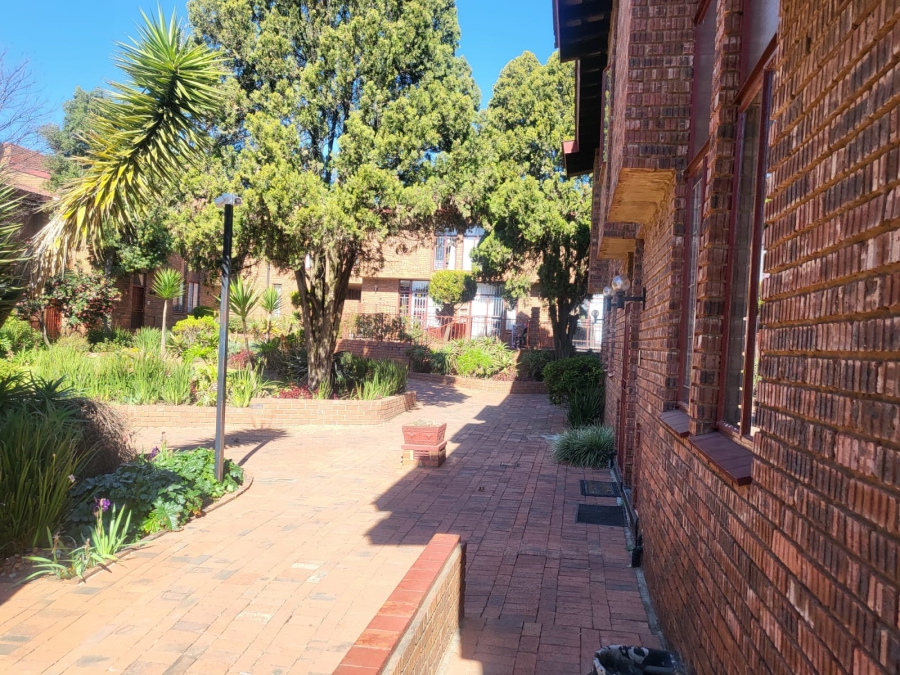 2 Bedroom Property for Sale in The Hill Gauteng