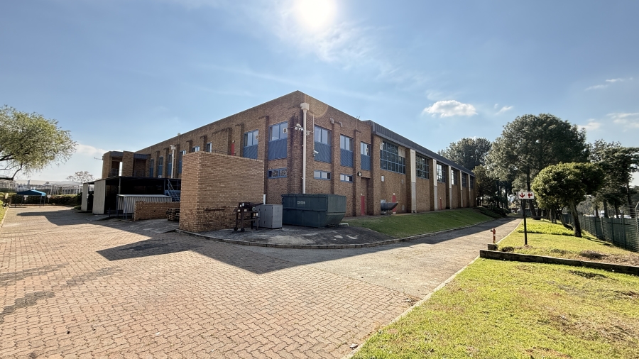 To Let Commercial Property for Rent in Randjespark Gauteng