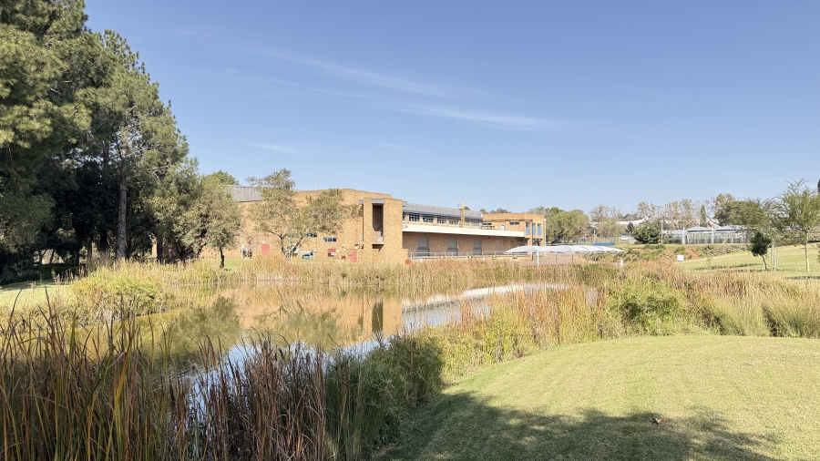 To Let Commercial Property for Rent in Randjespark Gauteng