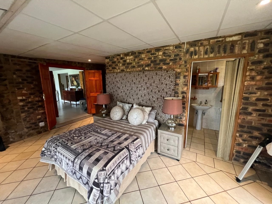 4 Bedroom Property for Sale in Vaal Marina Gauteng