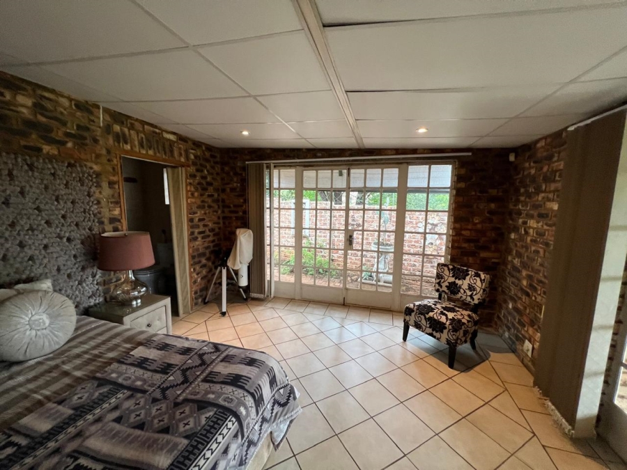 4 Bedroom Property for Sale in Vaal Marina Gauteng
