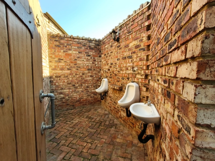 To Let 1 Bedroom Property for Rent in Unitas Park Gauteng