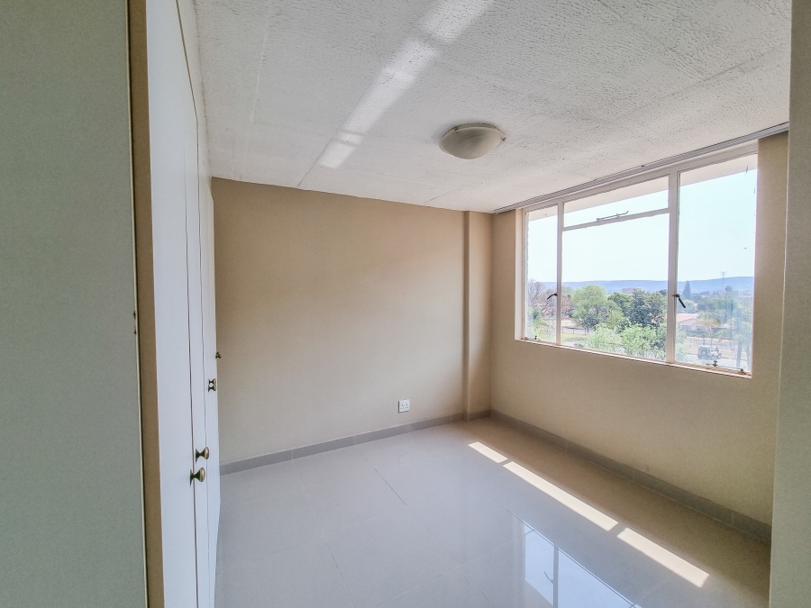 To Let 2 Bedroom Property for Rent in Queenswood Gauteng