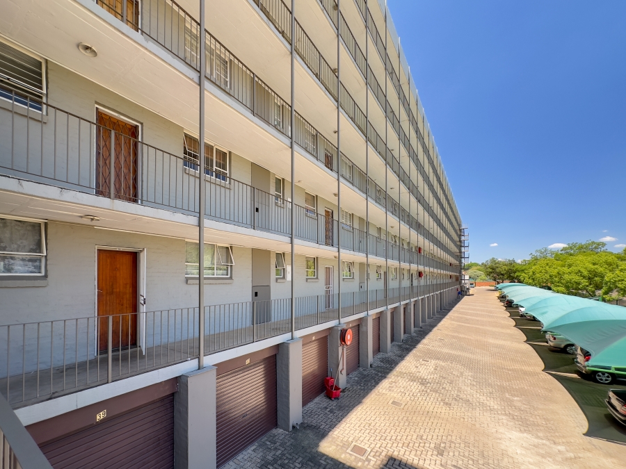 To Let 2 Bedroom Property for Rent in Queenswood Gauteng