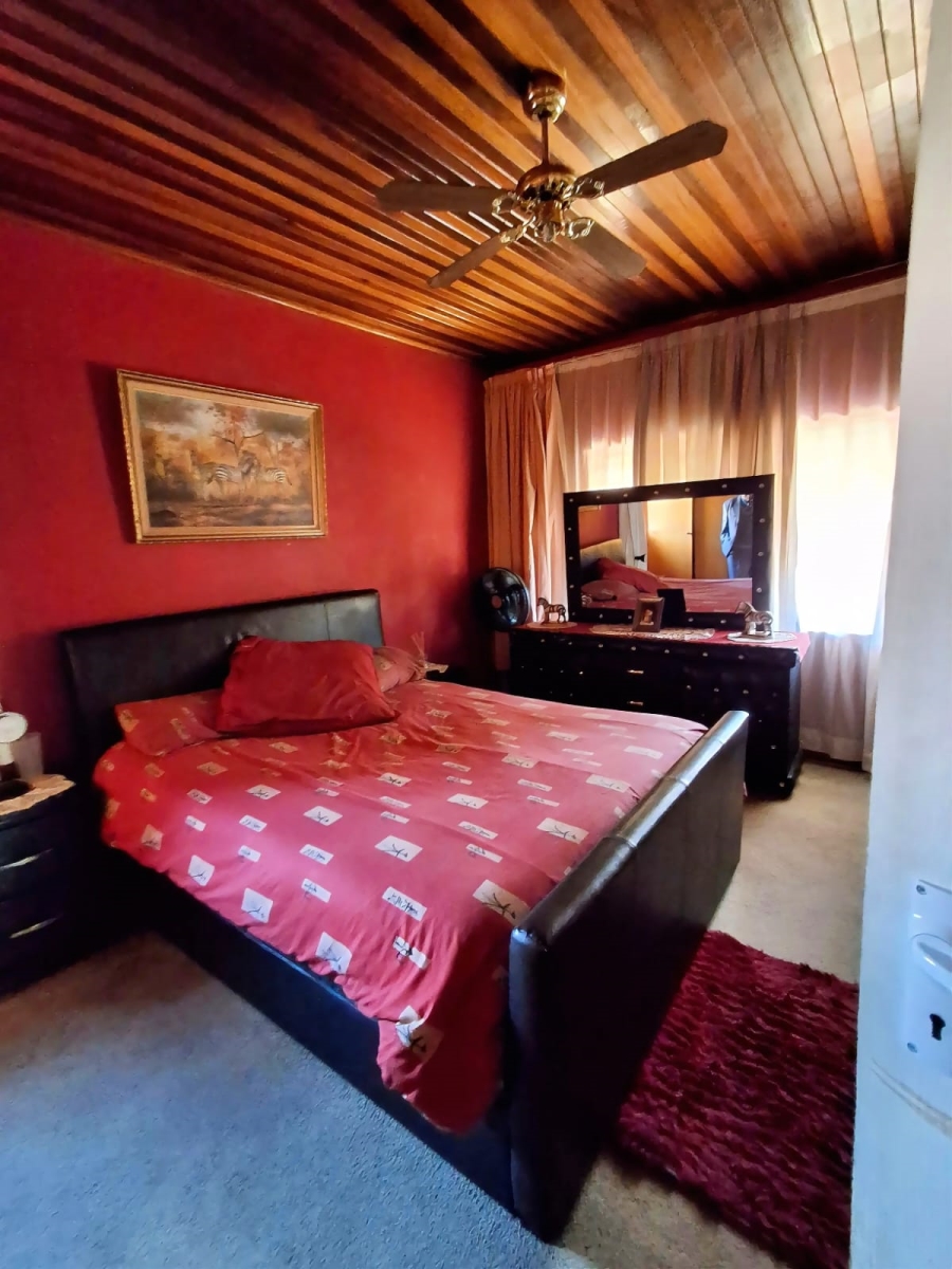 3 Bedroom Property for Sale in Bedworth Park Gauteng