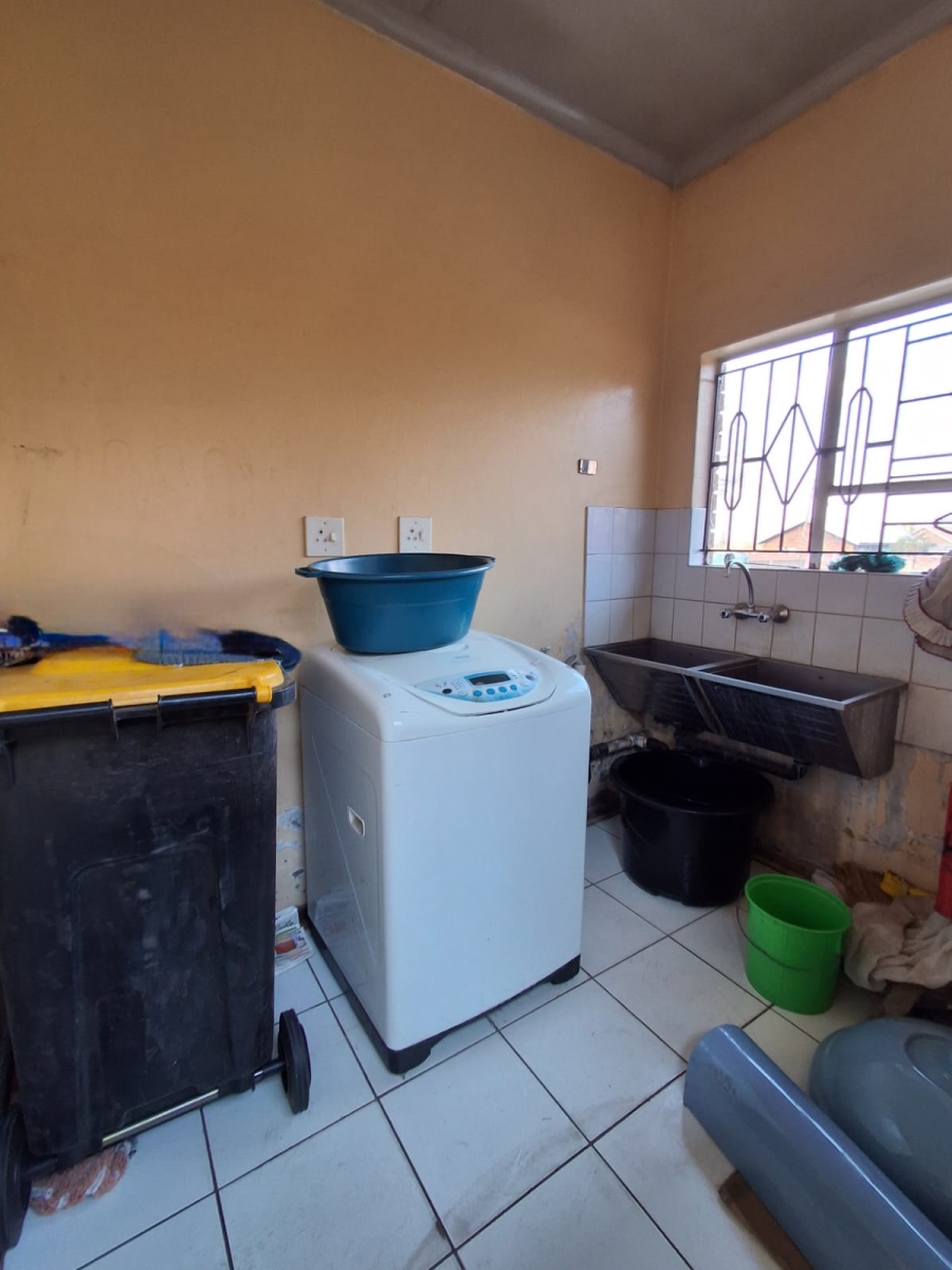 3 Bedroom Property for Sale in Bedworth Park Gauteng