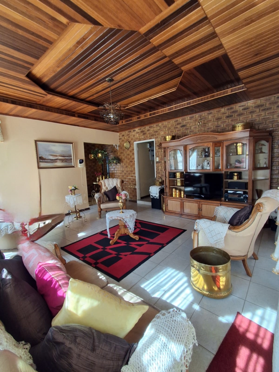3 Bedroom Property for Sale in Bedworth Park Gauteng